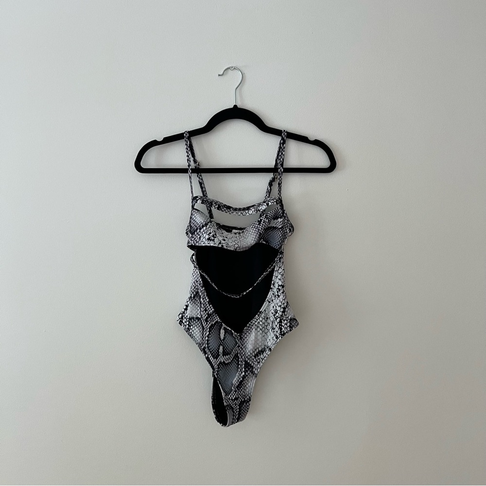 Snakeskin Print One-Piece Bathing Suit